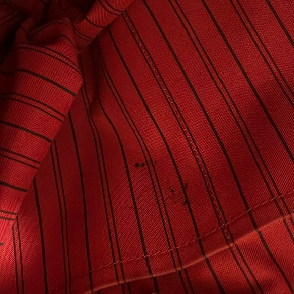 Louis Vuitton Leather Artsy MM Handbag in Navy - Picture 13 of 16